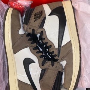 Air Jordan Travis Scott 1s